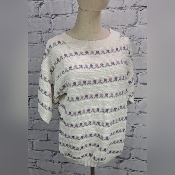Jordano Sweaters - NWT Jordano Women's Sweater Cottagecore Floral Crewneck S/S Knit Oversized Large